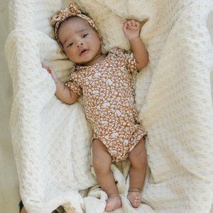 Mebie Baby - Mustard Floral Short Sleeve Bodysuit